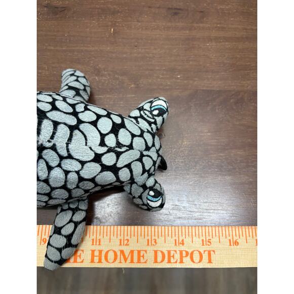 Bow-Wow Pet Products Hammerhead Shark Pebble Stone Camouflage Dog Toy ~13" - Picture 7 of 7